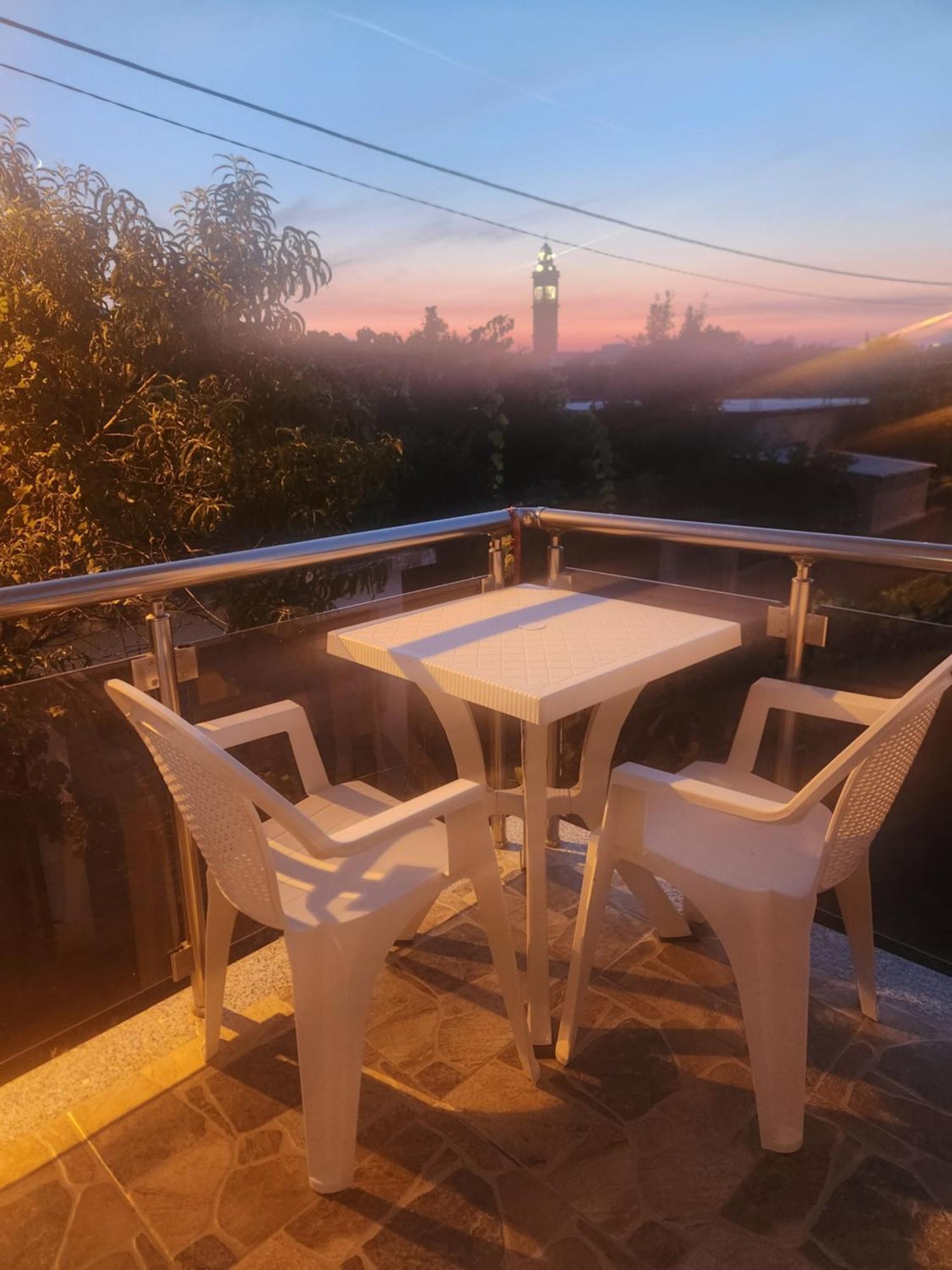 B&B Kroni 1 Shkodër Екстериор снимка