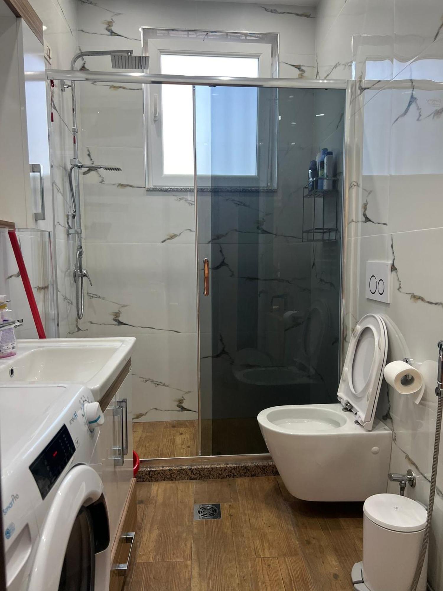 B&B Kroni 1 Shkodër Екстериор снимка